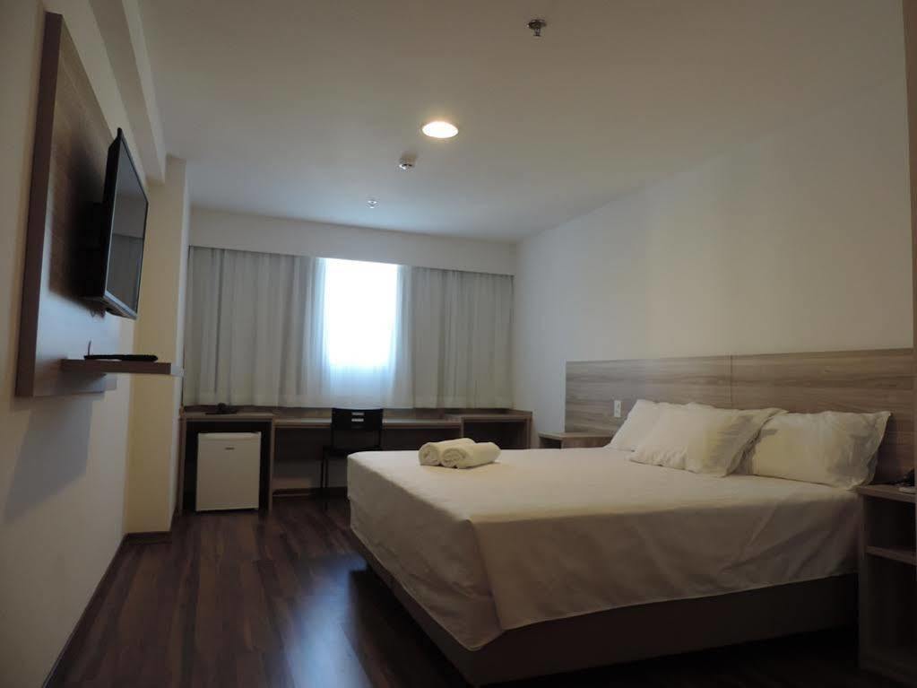 Trade Hotel Juiz de Fora Esterno foto