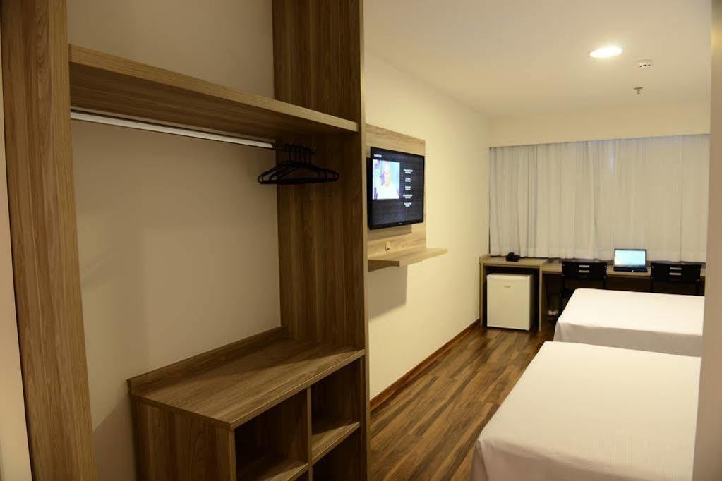 Trade Hotel Juiz de Fora Esterno foto