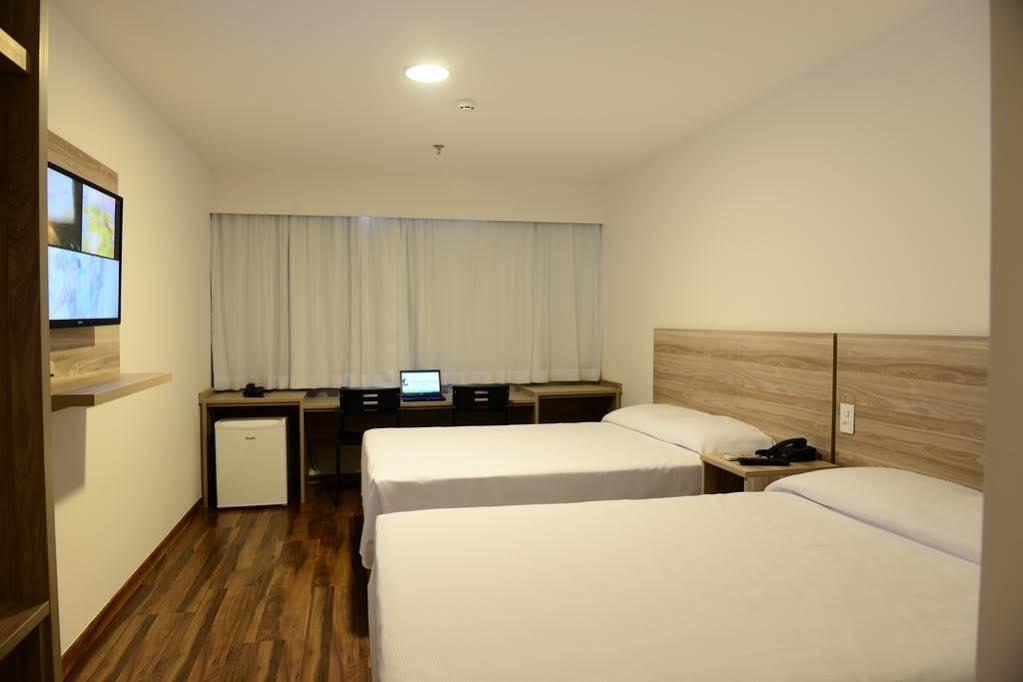 Trade Hotel Juiz de Fora Esterno foto