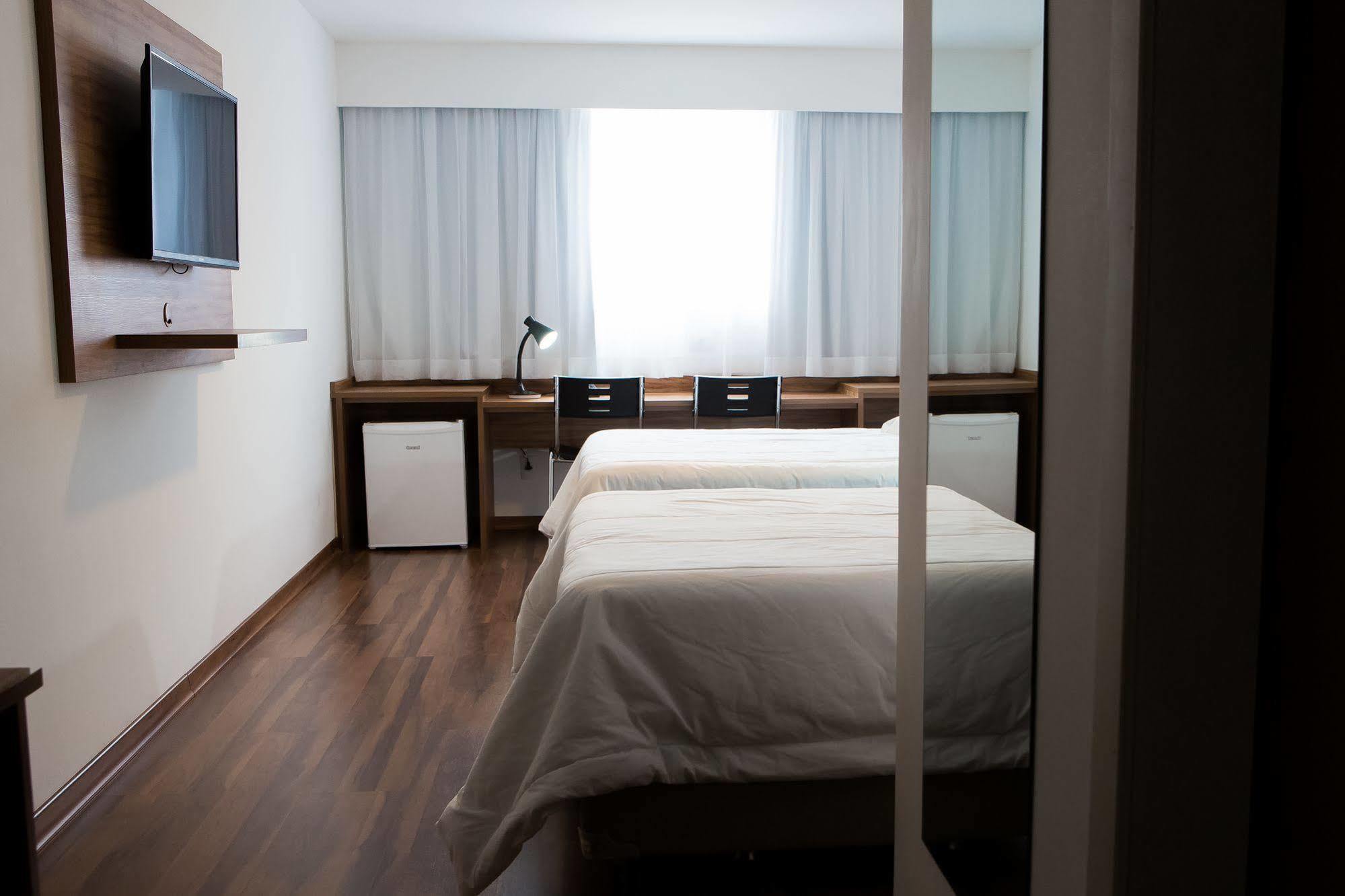 Trade Hotel Juiz de Fora Esterno foto